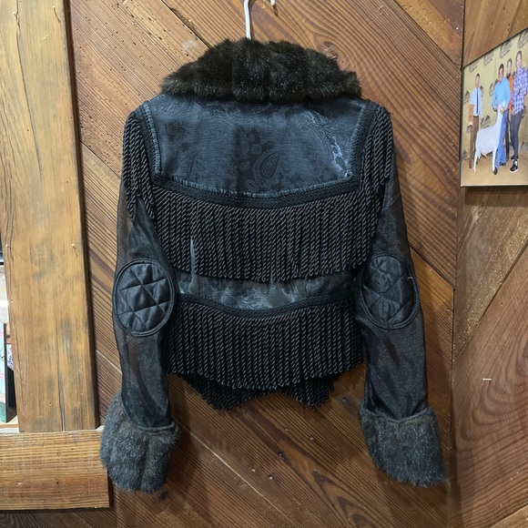 Jacket - Picture 2 of 4